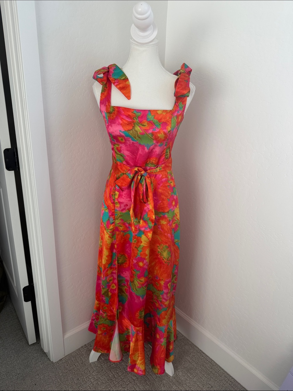Show Me Your Mumu Tie-Shoulder Floral Maxi Dress in Bright Pink & Orange NWOT